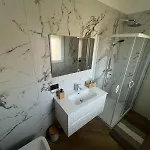 Apartament 3 *