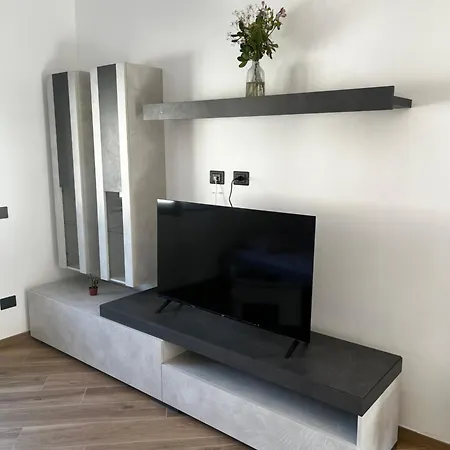 3 Διαμέρισμα *